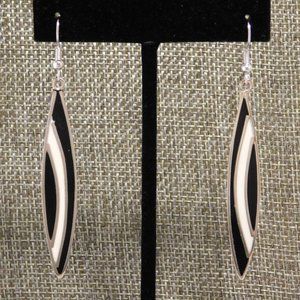 SOLD----Vintage Mexican Dangle Drop Earrings Alpaca Silver Geometric Retro